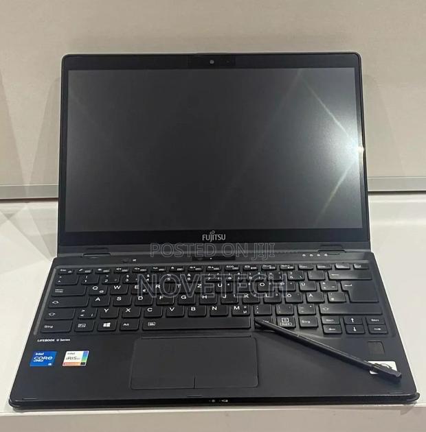 Laptop Fujitsu Esprimo U9215 16GB Intel Core I7 SSD 512GB