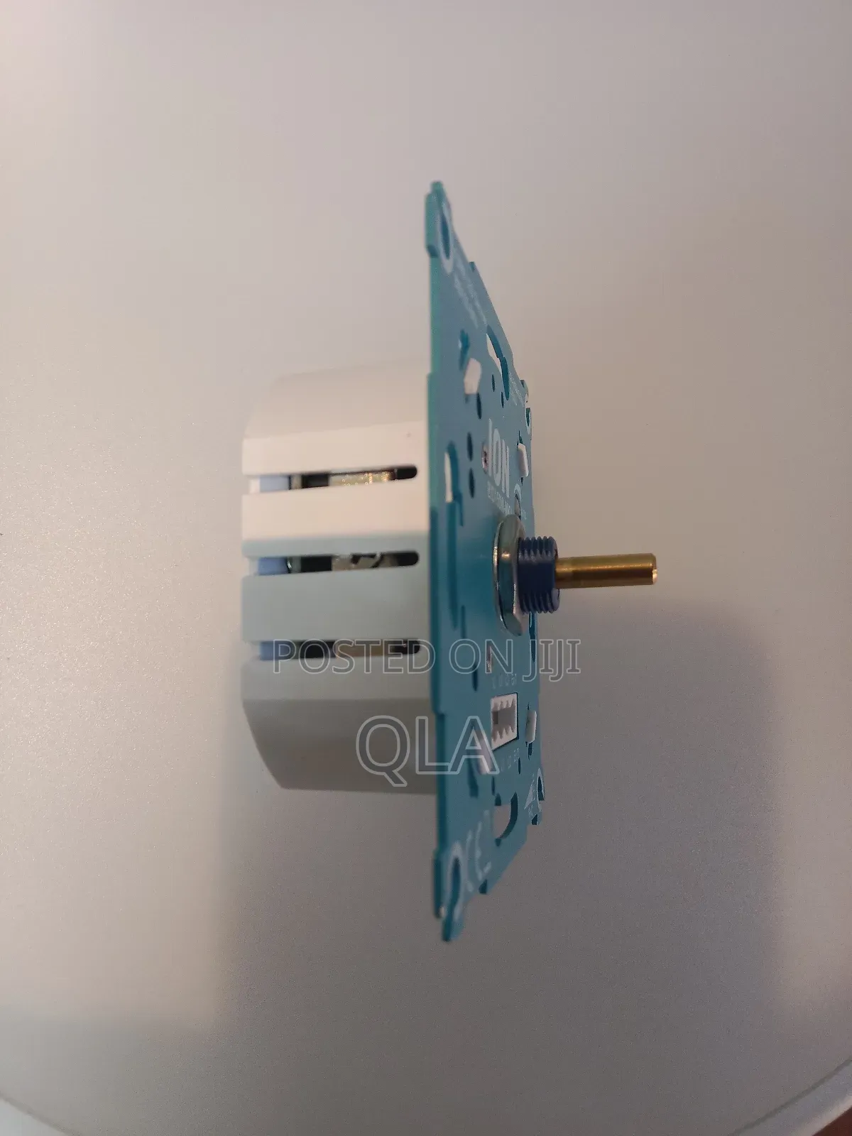 Ion Universal Dimmer 150w