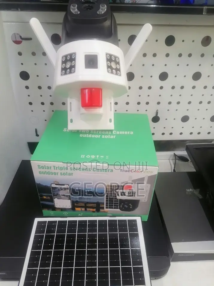 Easy to Install Dual Lens 4g Smart Solar Camera With Siren