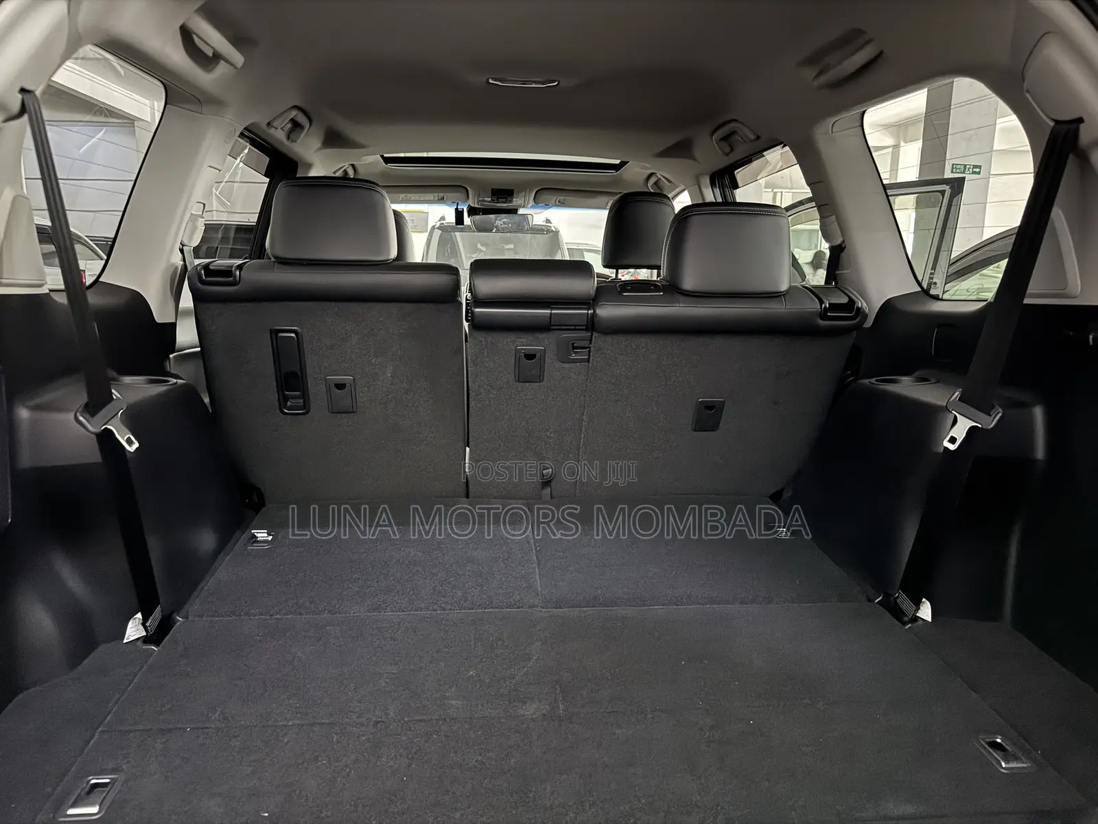 Toyota Land Cruiser Prado 2019 White
