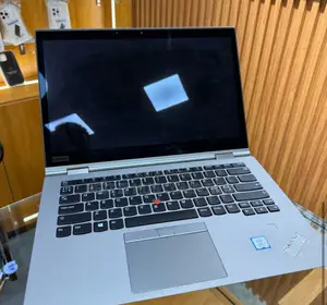Laptop Lenovo ThinkPad X1 Yoga 16GB Intel Core i7 SSD 512GB