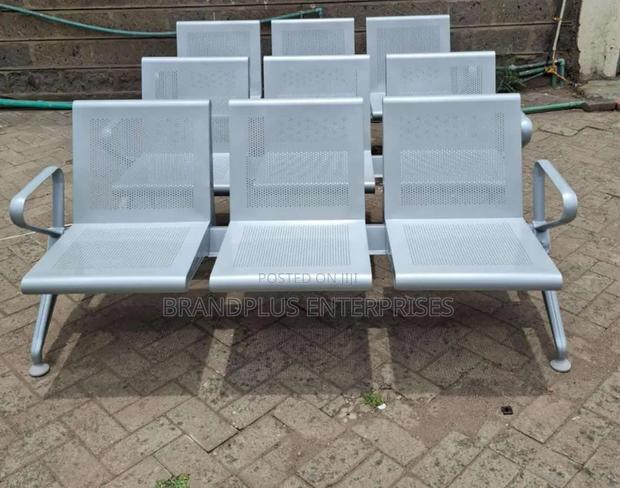 Unpadded Heavy Duty Link Chair - main view