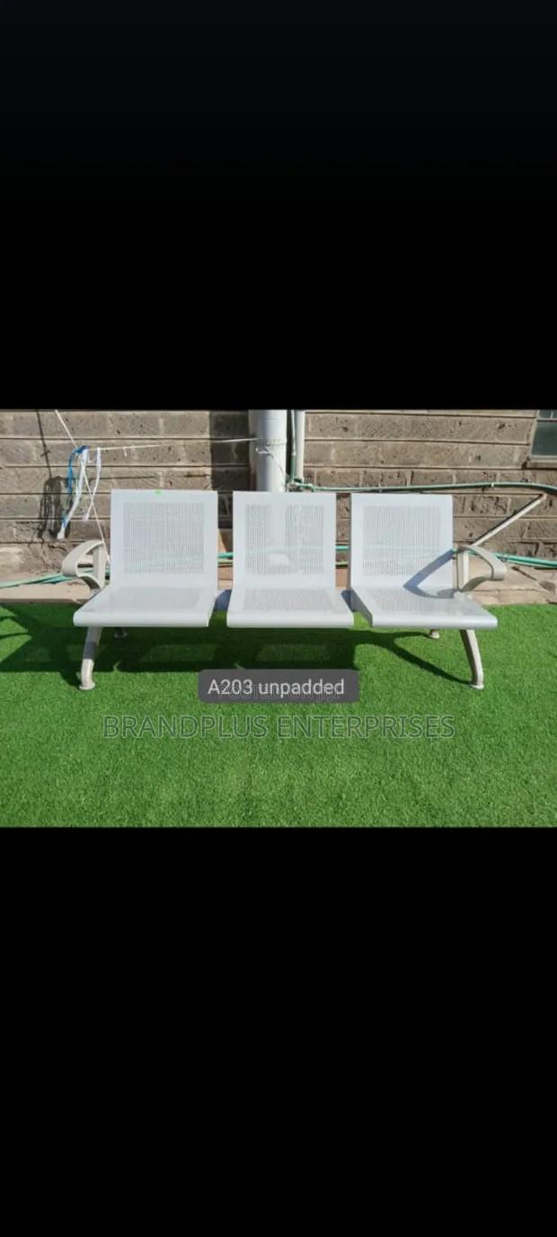 Unpadded Link Chair