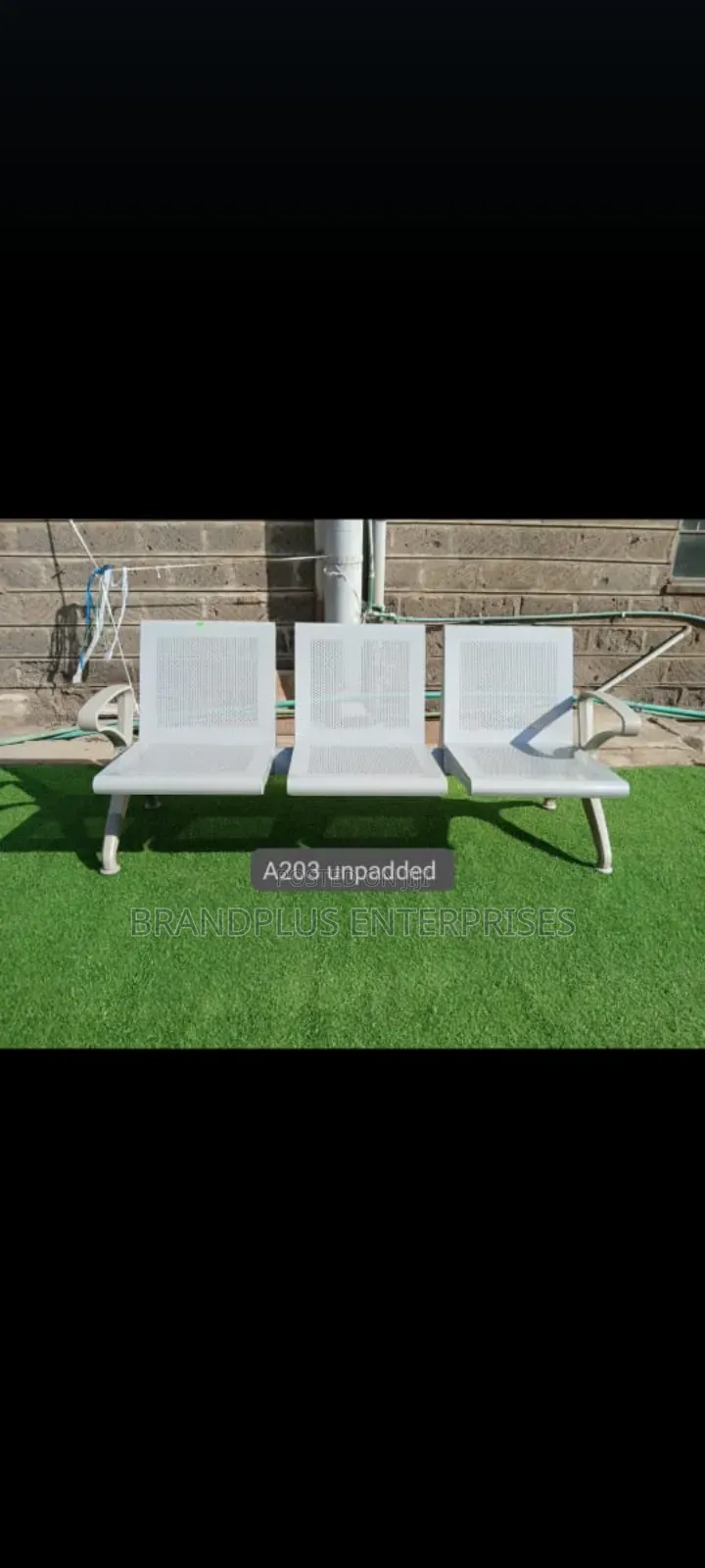 Unpadded Link Chair