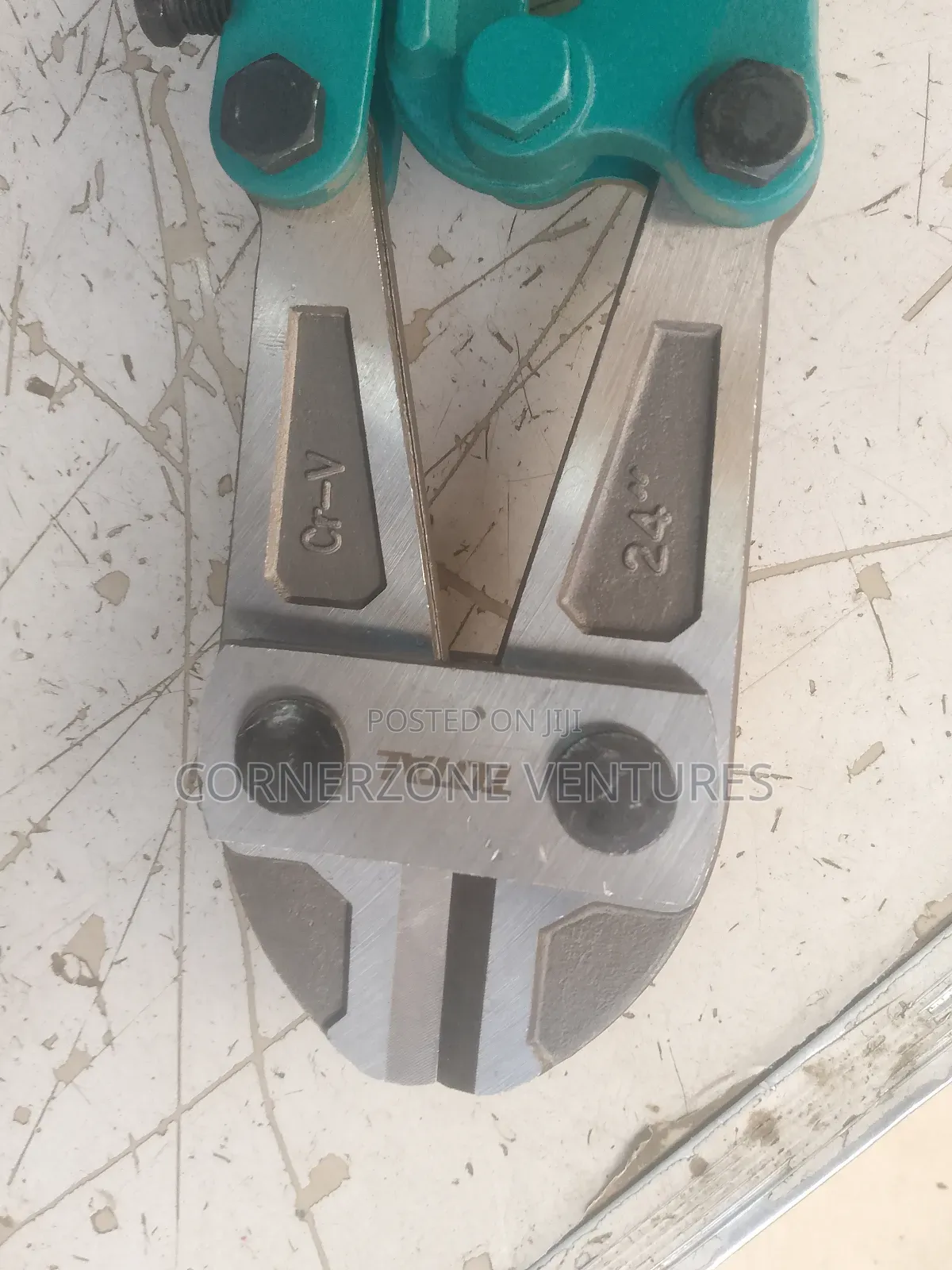Total Bolt Cutter Size 24"