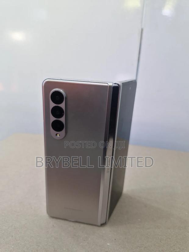 Samsung Galaxy Z Fold3 5G 256 GB Gold - thumbnail 9