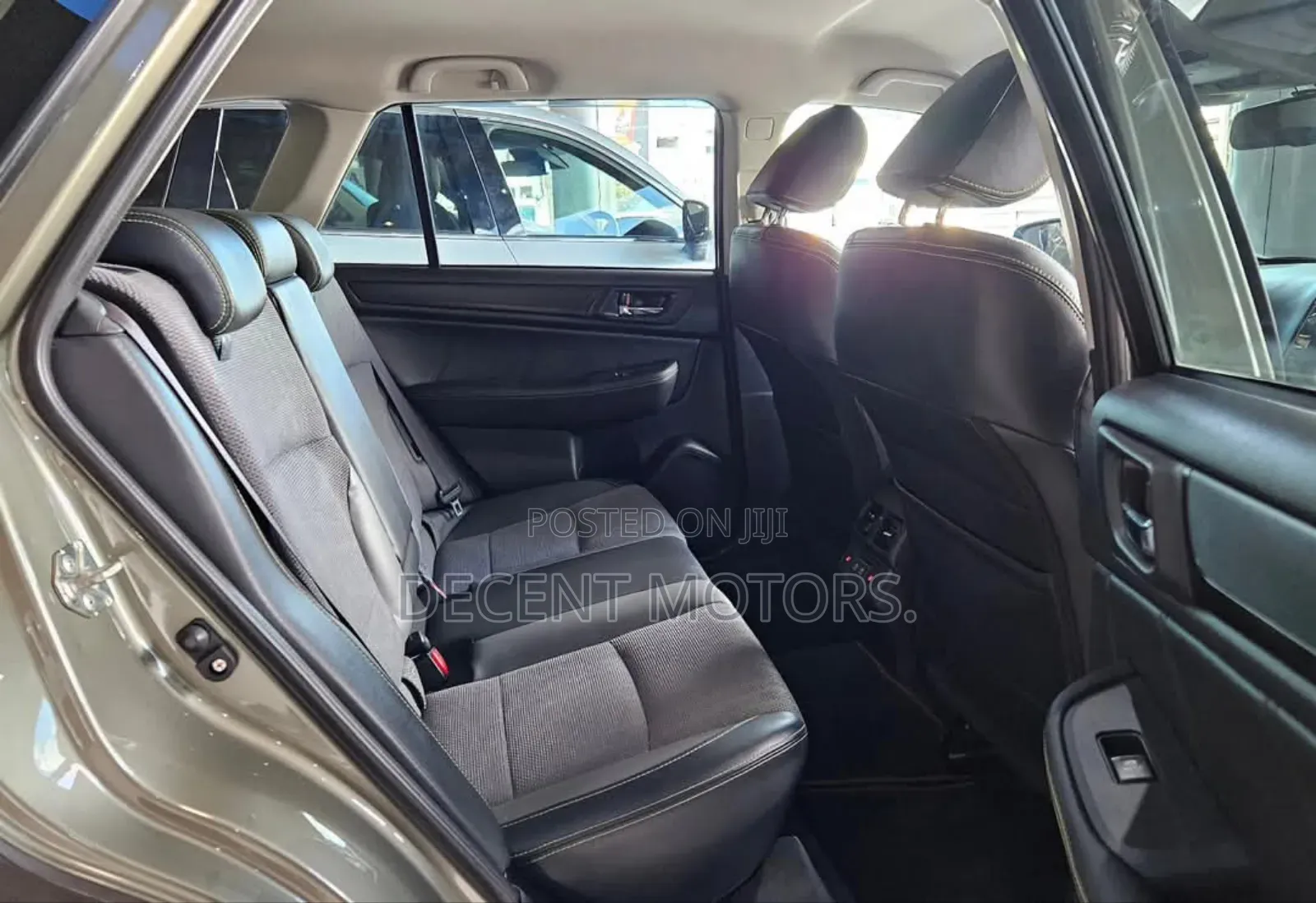 Subaru Outback 2020 Green