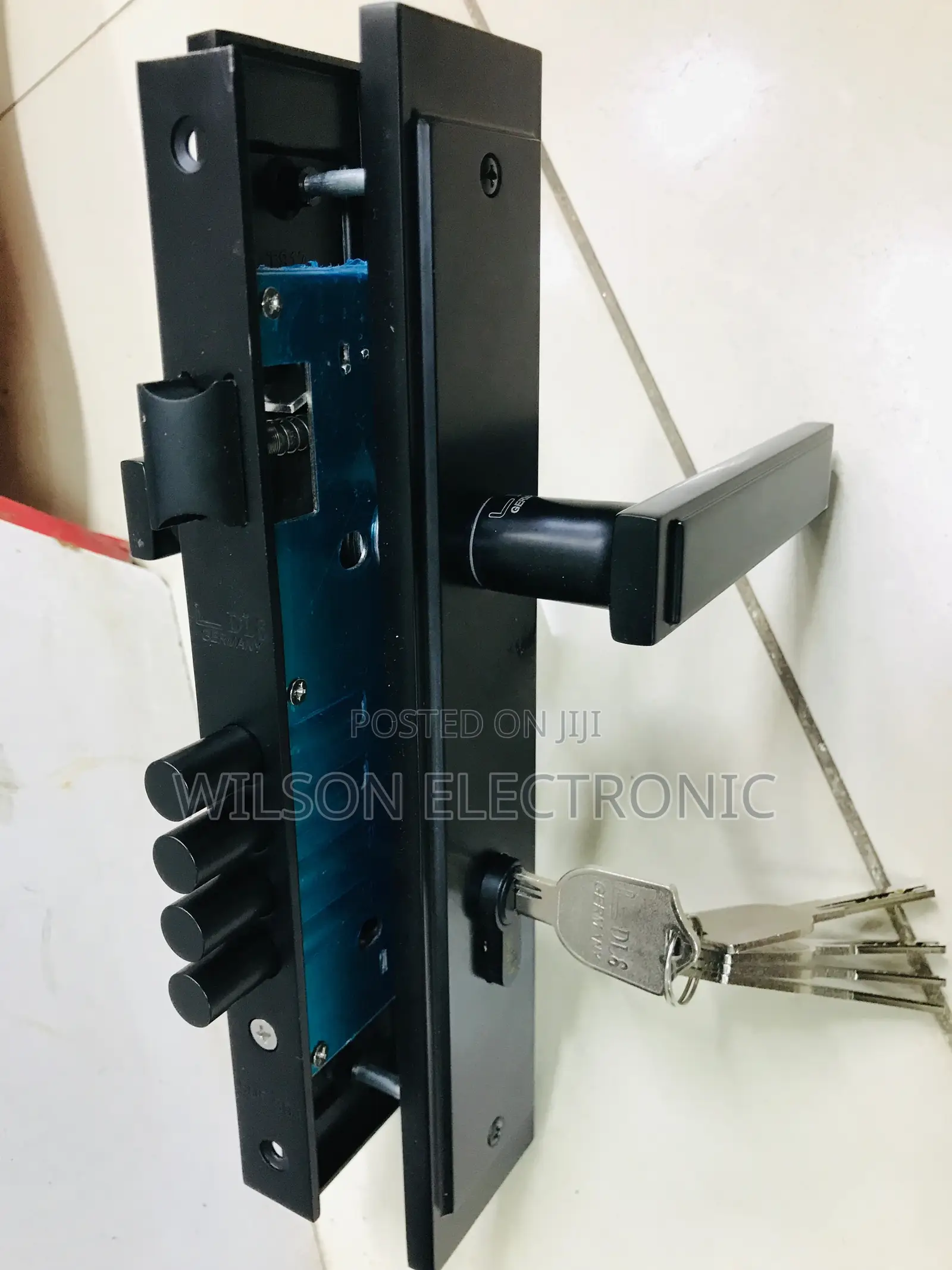 Heavy Duty Steel/Wooden Door Lock