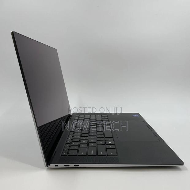 Laptop Dell Precision 5550 32GB Intel Core I7 SSD 512GB - thumbnail 2