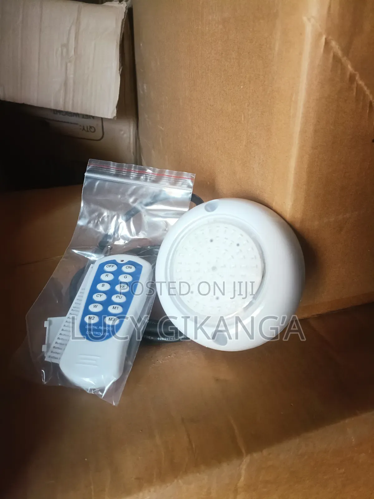 Mini Pool and Jakuzzi Light