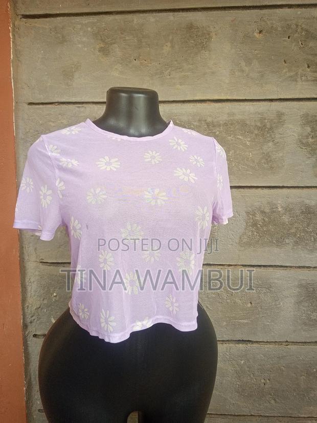 Thrifted Crop Tops - thumbnail 3