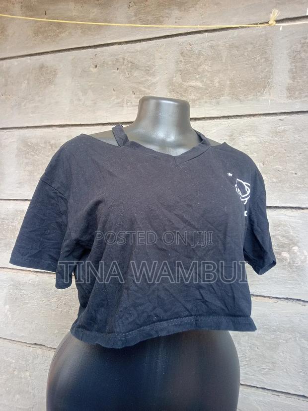 Thrifted Crop Tops - thumbnail 6