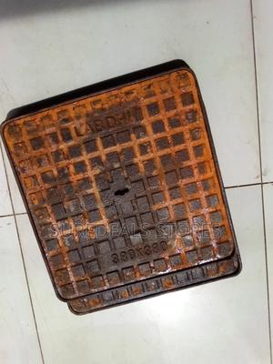 Cast Iron Manhole Cover (380mm×380mm)