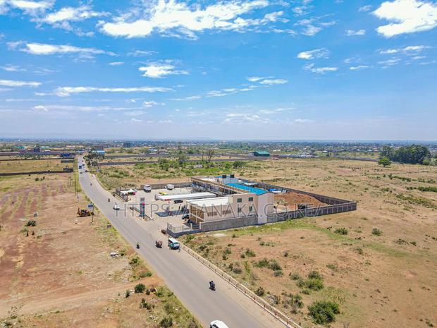 Serviced Commercial Plots - Ready Title Deeds^Sk - thumbnail 3