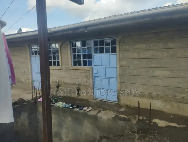 5bdrm Block of Flats in Westlands for sale