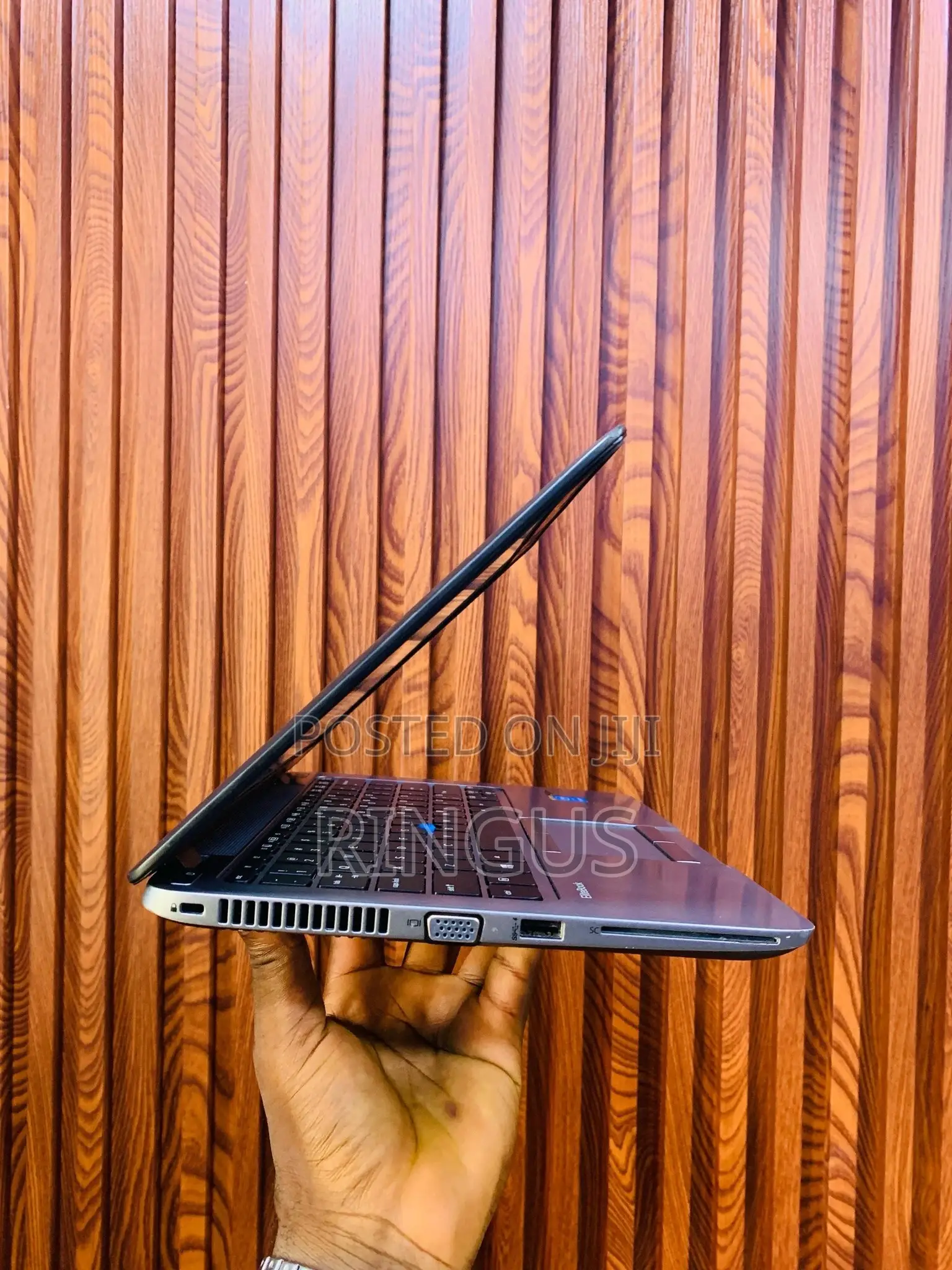 Laptop HP EliteBook 820 G2 8GB Intel Core I7 HDD 500GB