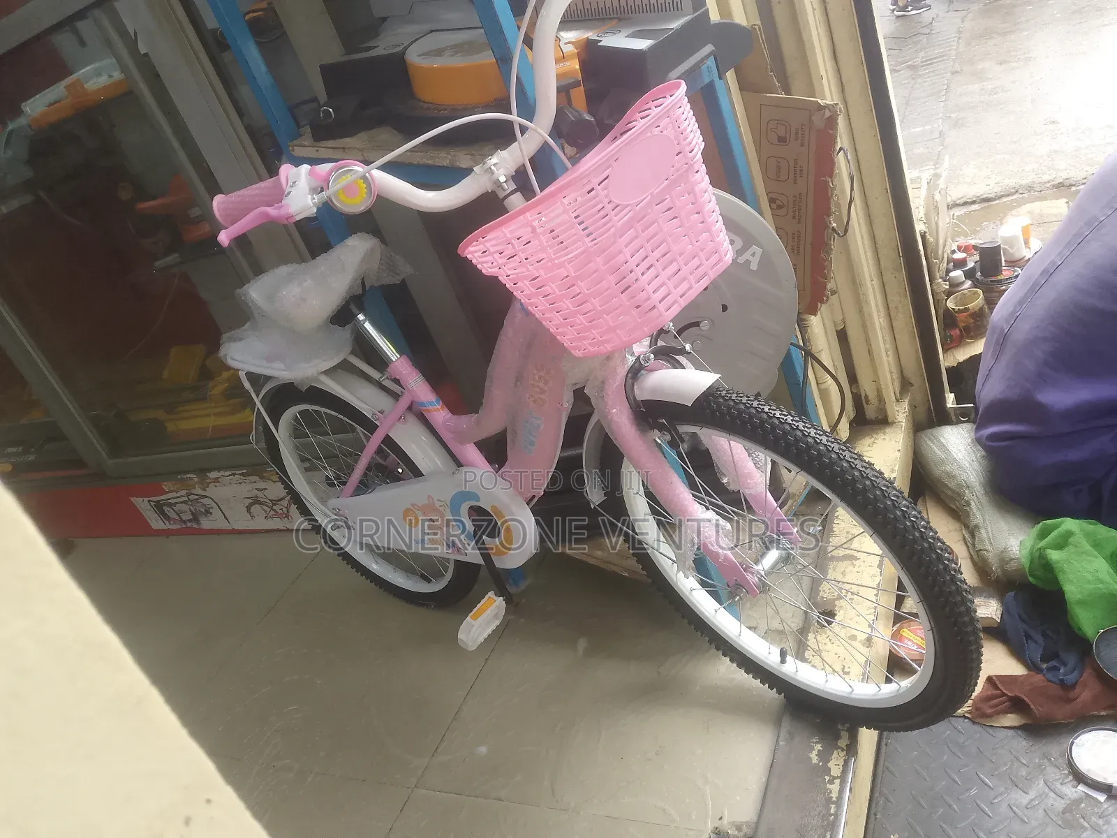 Kids Bike, Size 16 Kids Bike