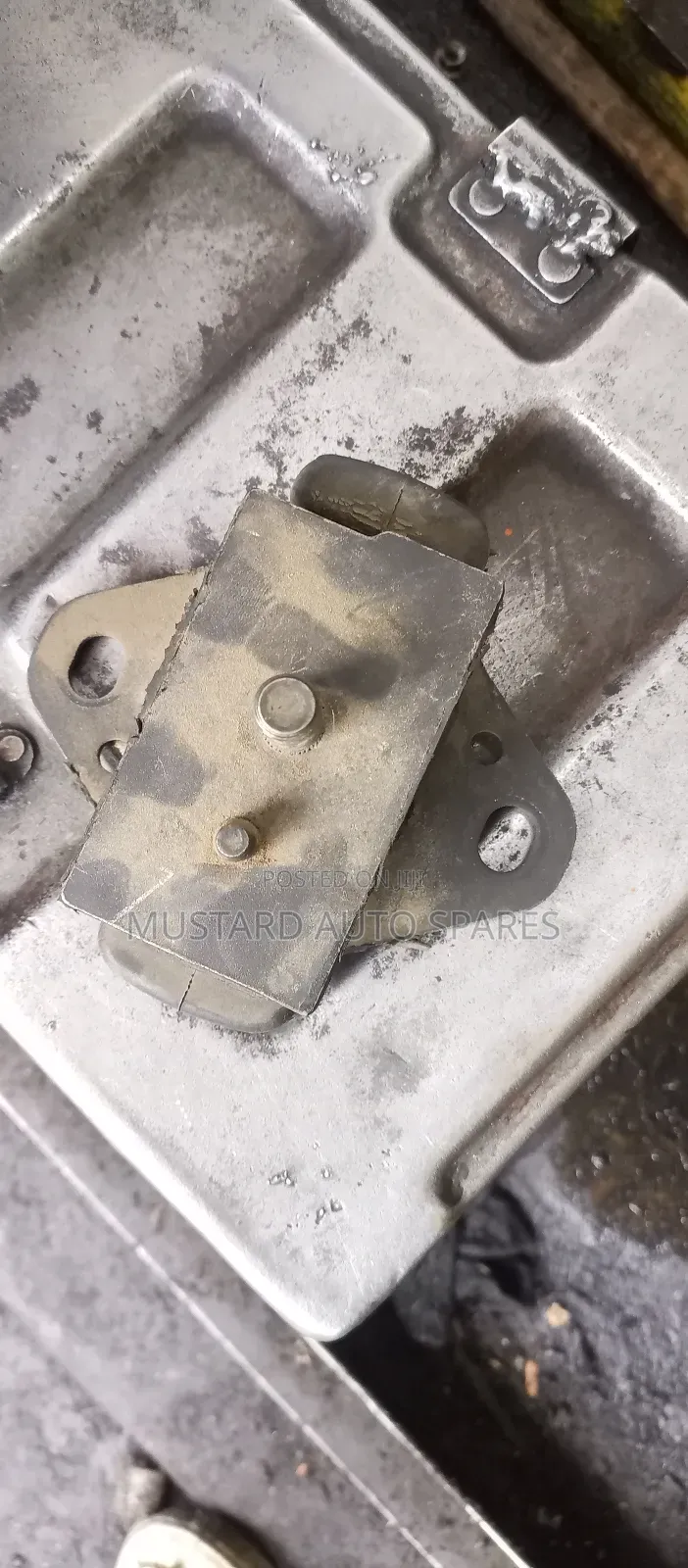 Engine Mount
