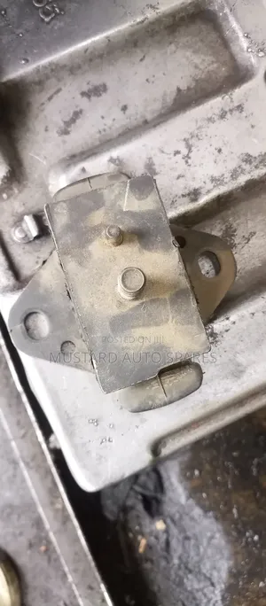Engine Mount