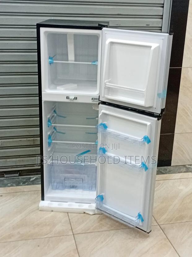 Compact Yet Spacious: Ramtons 138l Double Door Fridge Review - main view