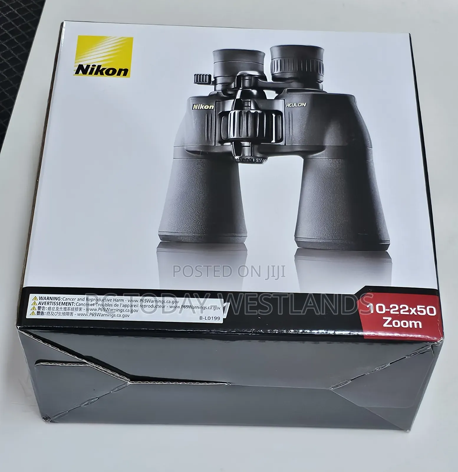Nikon 10-22x50 Aculon A211 Binoculars
