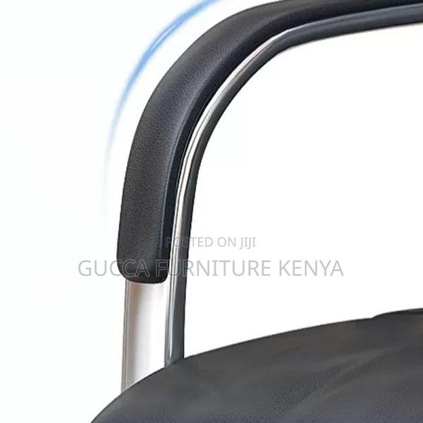 Office Chairs:Boardroom Style Leather Chair With Fixed Arms - thumbnail 7