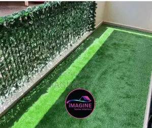 Green Fences With Artificial Grass Carpet