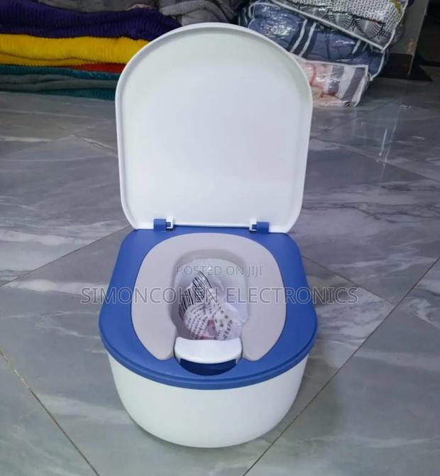 Baby Potty With Cleaning Brush - main view