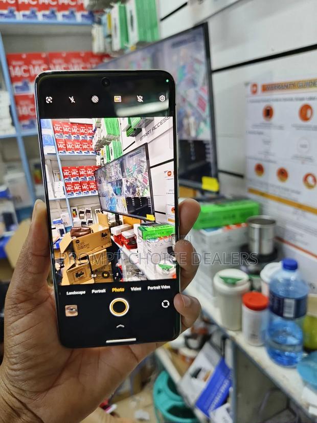 New Vivo X200 Pro 512 GB Gray - thumbnail 4
