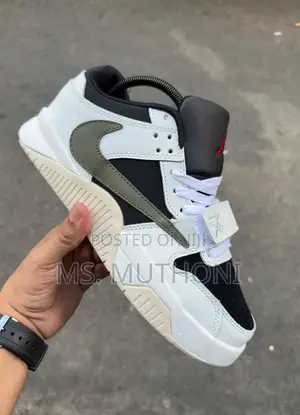 Men Quality Sneakers 40-45 (Jumpman)