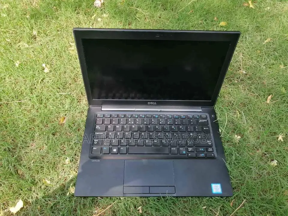 Laptop Dell Latitude 12 E7270 12GB Intel Core I5 SSD 256GB