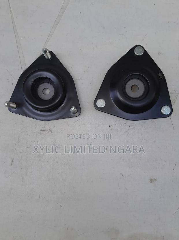 Mitsubishi Outlander Front Shock Mounting - main view