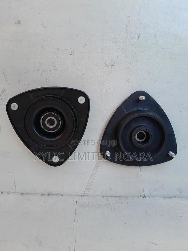 Subaru Front Shock Mounting