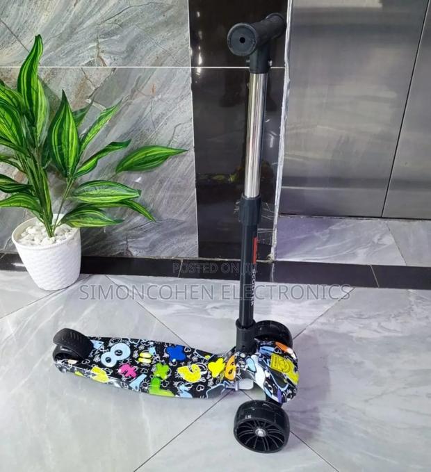 Scooter With Led Lights/Melody - main view