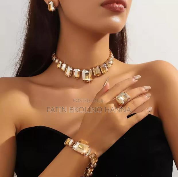 Gold Rhinestone Jewellery Set