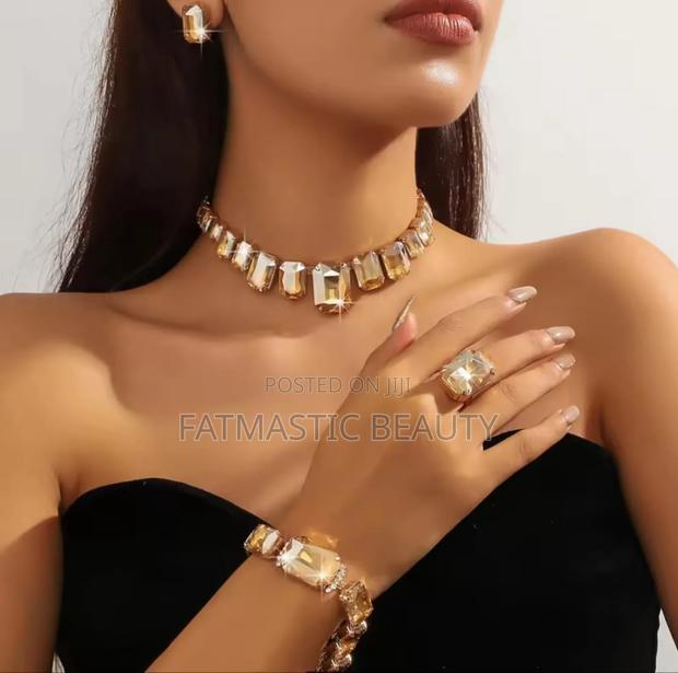 Pretty Full Jewellery Set - thumbnail 2