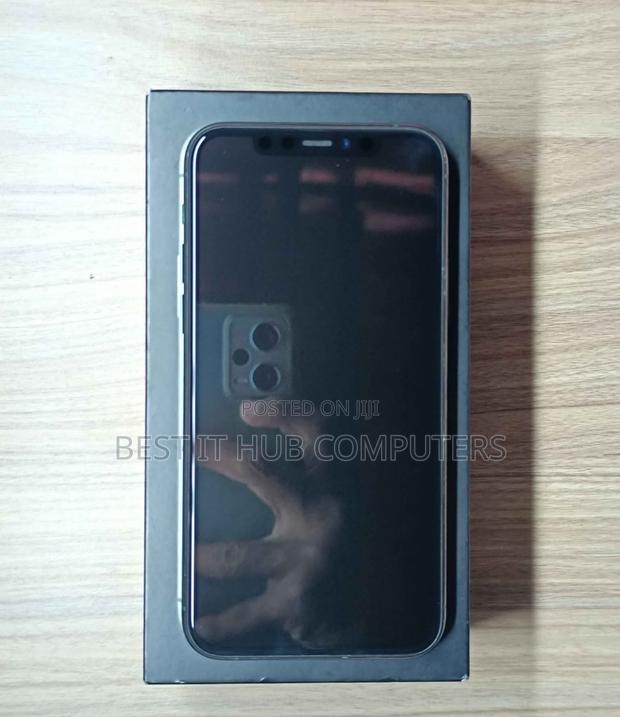 Apple iPhone 11 Pro 256 GB Blue - thumbnail 3