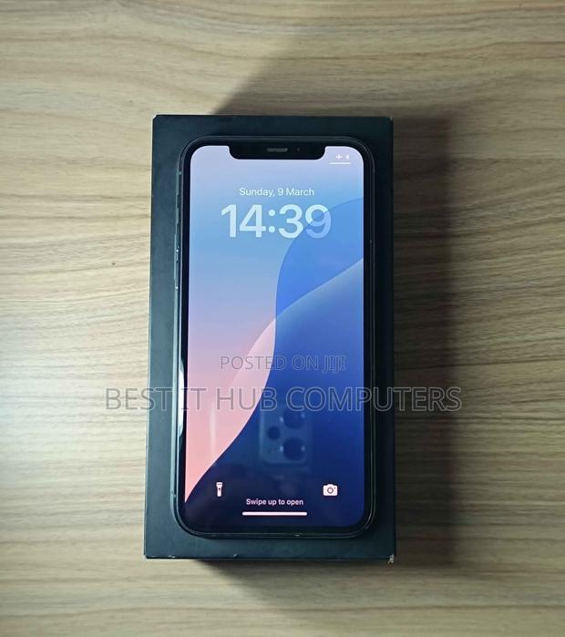 Apple iPhone 11 Pro 256 GB Blue - thumbnail 2