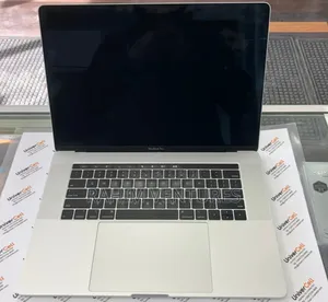Laptop Apple MacBook Pro 2018 32GB Intel Core i9 SSD 512GB