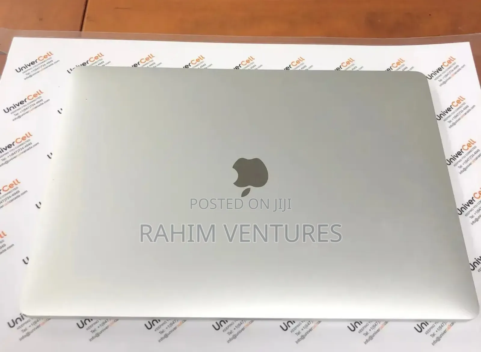 Laptop Apple MacBook Pro 2018 32GB Intel Core i9 SSD 512GB