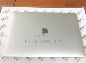 Laptop Apple MacBook Pro 2018 32GB Intel Core i9 SSD 512GB