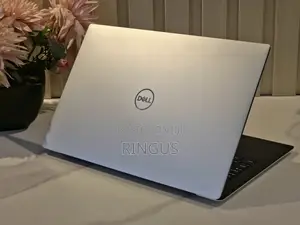 Laptop Dell XPS 13 7390 16GB Intel Core i7 SSD 512GB