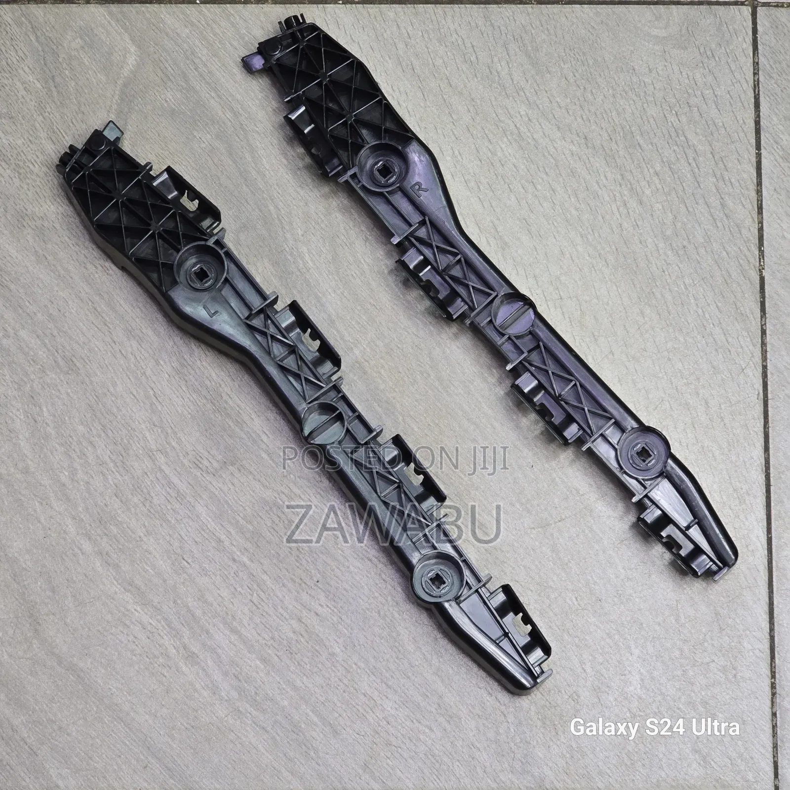 Rear Bumper Slides Toyota Vanguard/Rav-4 06-12