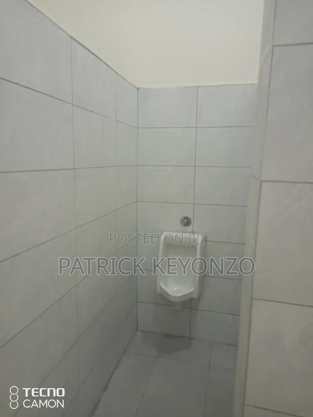 To Let Godowns - thumbnail 5