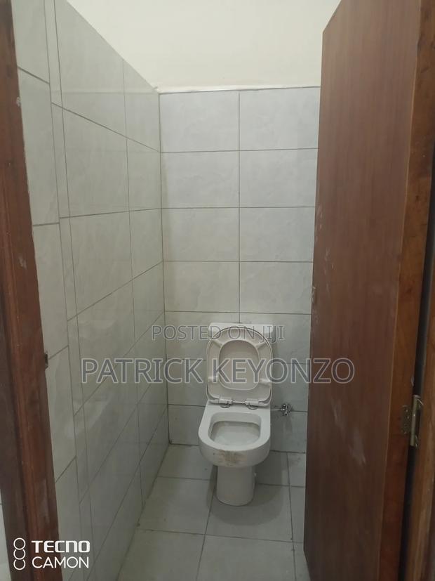 To Let Godowns - thumbnail 6