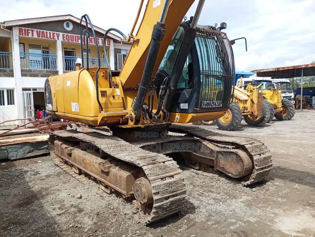 JCB Js 220lc Escavator