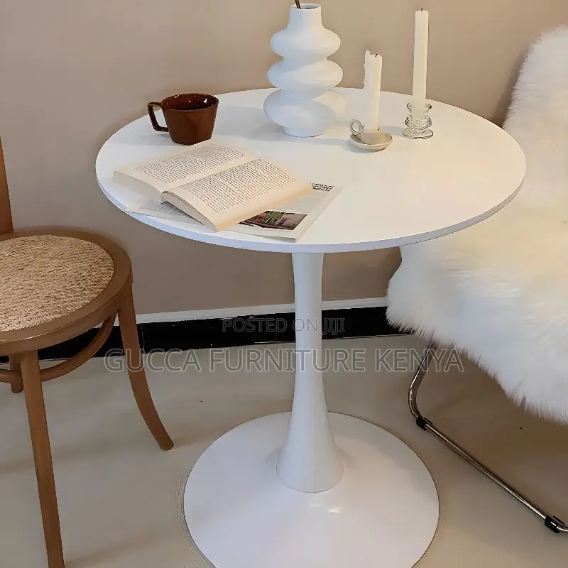 Dining Tables:Trendy Rounded Dining Table for Office Home