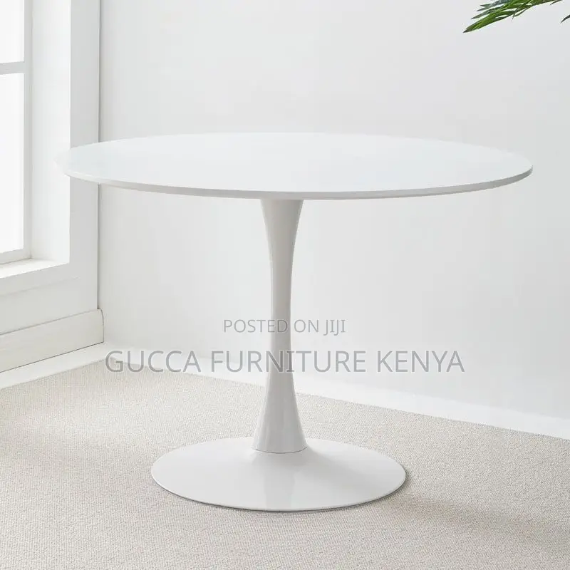 Dining Tables:Trendy Rounded Dining Table for Office Home