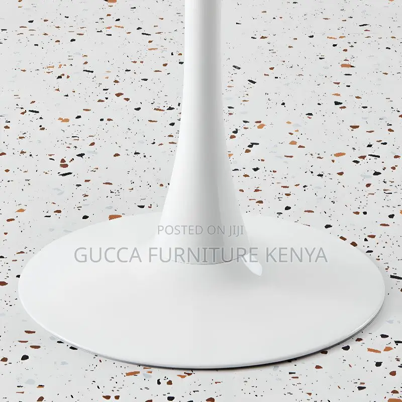 Dining Tables:Trendy Rounded Dining Table for Office Home