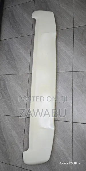 Spoiler Noah/Voxy R80 2015-2020